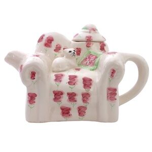 Tea-Nee Pots White Cat On Floral Couch Mini Teapot Vintage 90s Ceramic Figurine